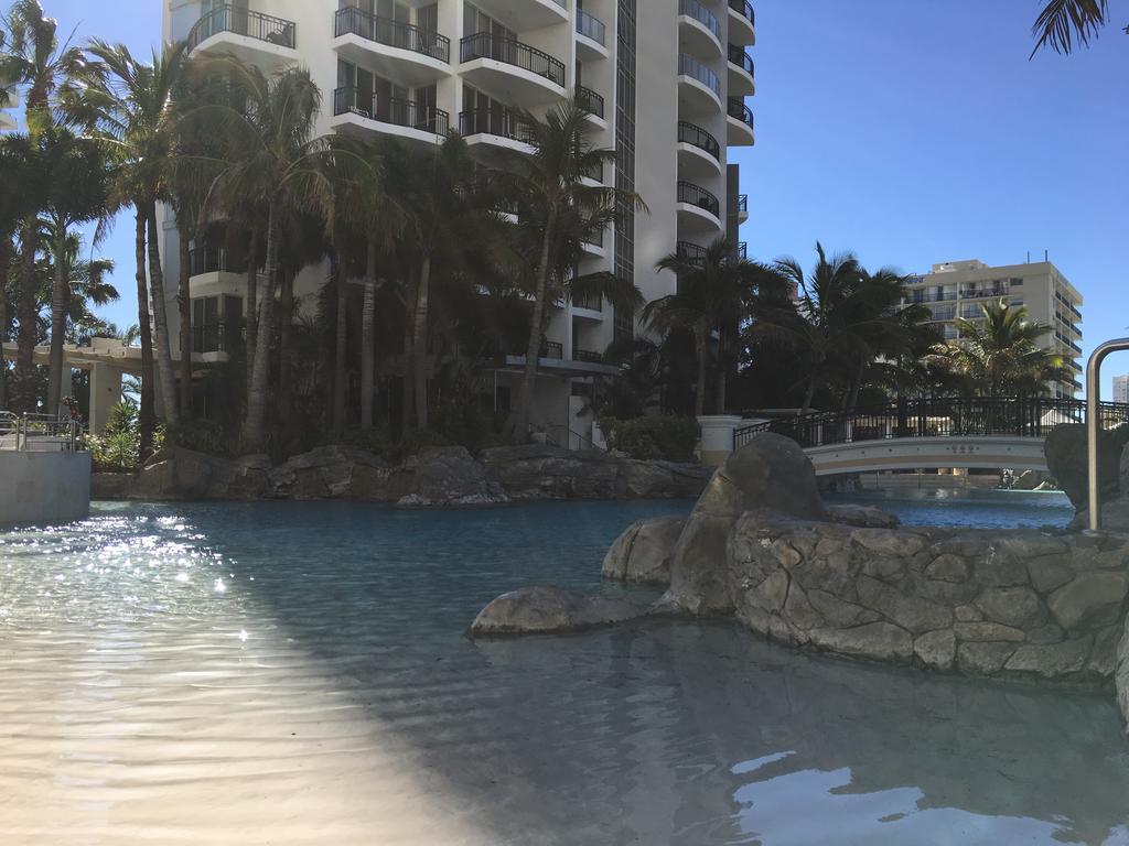 Peepsleep Chevron Towers Gold Coast Exterior foto